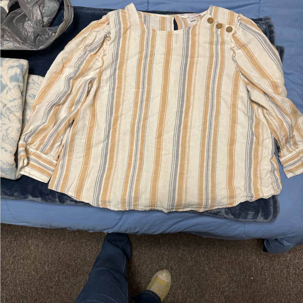 Lauren Conrad top